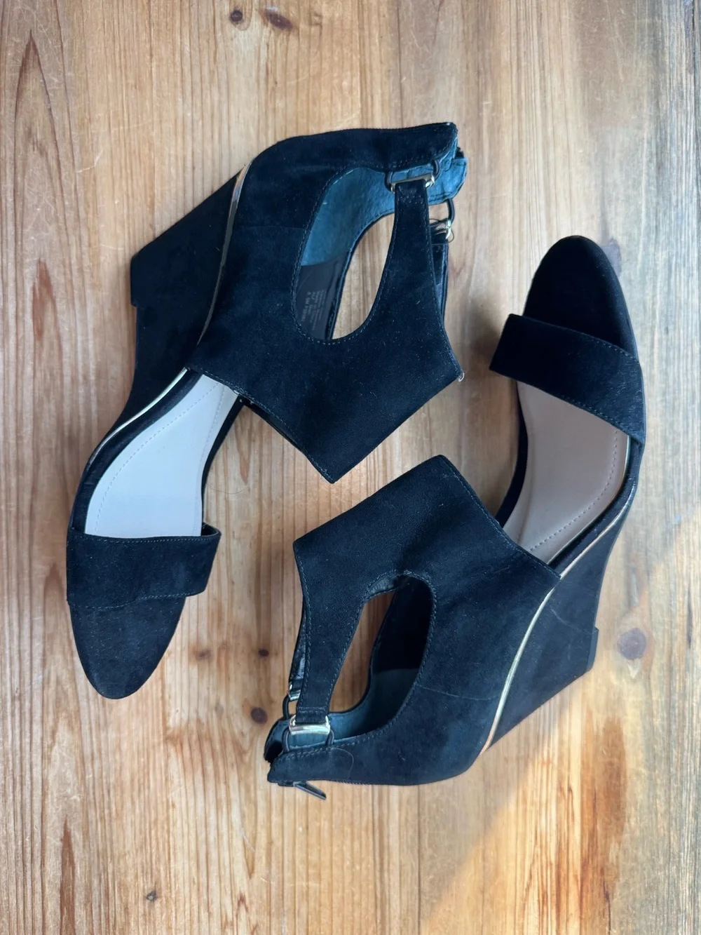 NWT Alfani Black Wedge Shoes 8.5